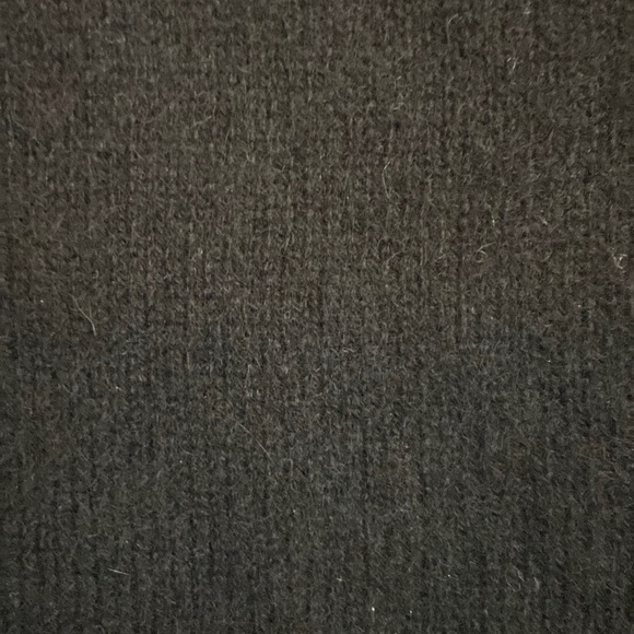 Lord & Taylor 100% black crew neck cashmere sweater Sz XL - Picture 2 of 4